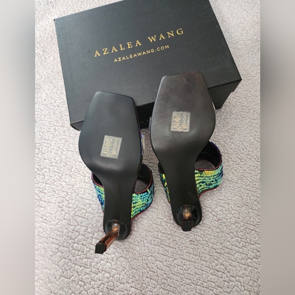 Akira NIB Gorgeous Rainbow Sequin Sandals - Picture 10 of 12